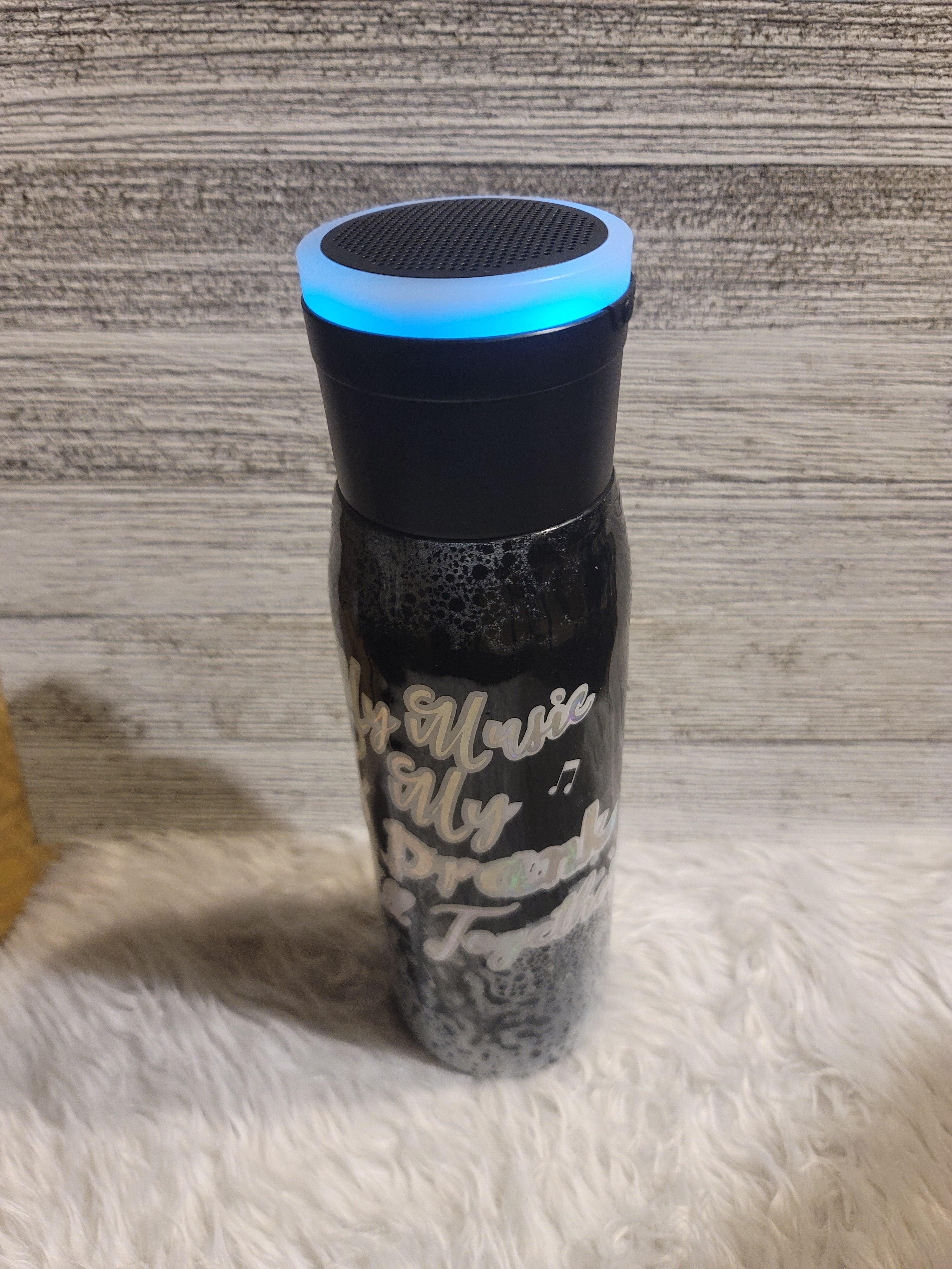Louisville Bluetooth Speaker Tumbler – AK Kre8tions
